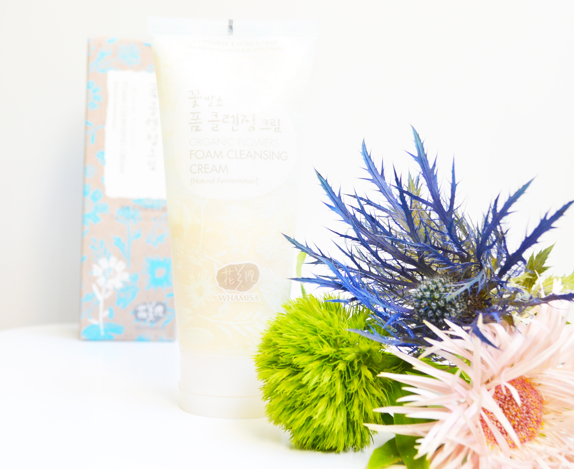 Nettoyant Whamisa Organic Flowers Cleansing Foam Cream : avis et revue