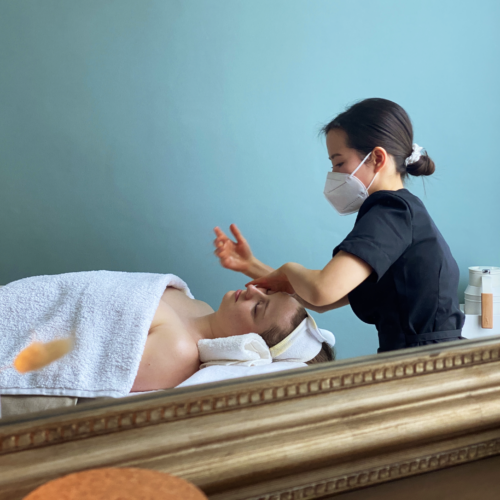 massage-facial-anti-age-japonais-kobido-avis-effets-avant-apres-facialiste
